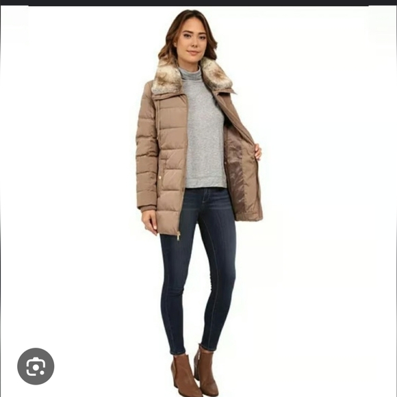 Michael Michael kors Quilt Down   tan faux fur collar puffer jacket - Picture 1 of 12